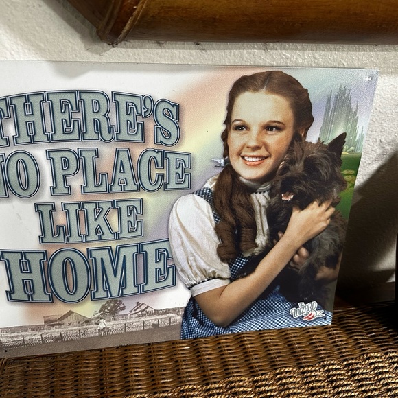 Dorothy Wizard Of Oz There’s No Place Like Home Sign Wall Art Collectibles Metal - Picture 4 of 6